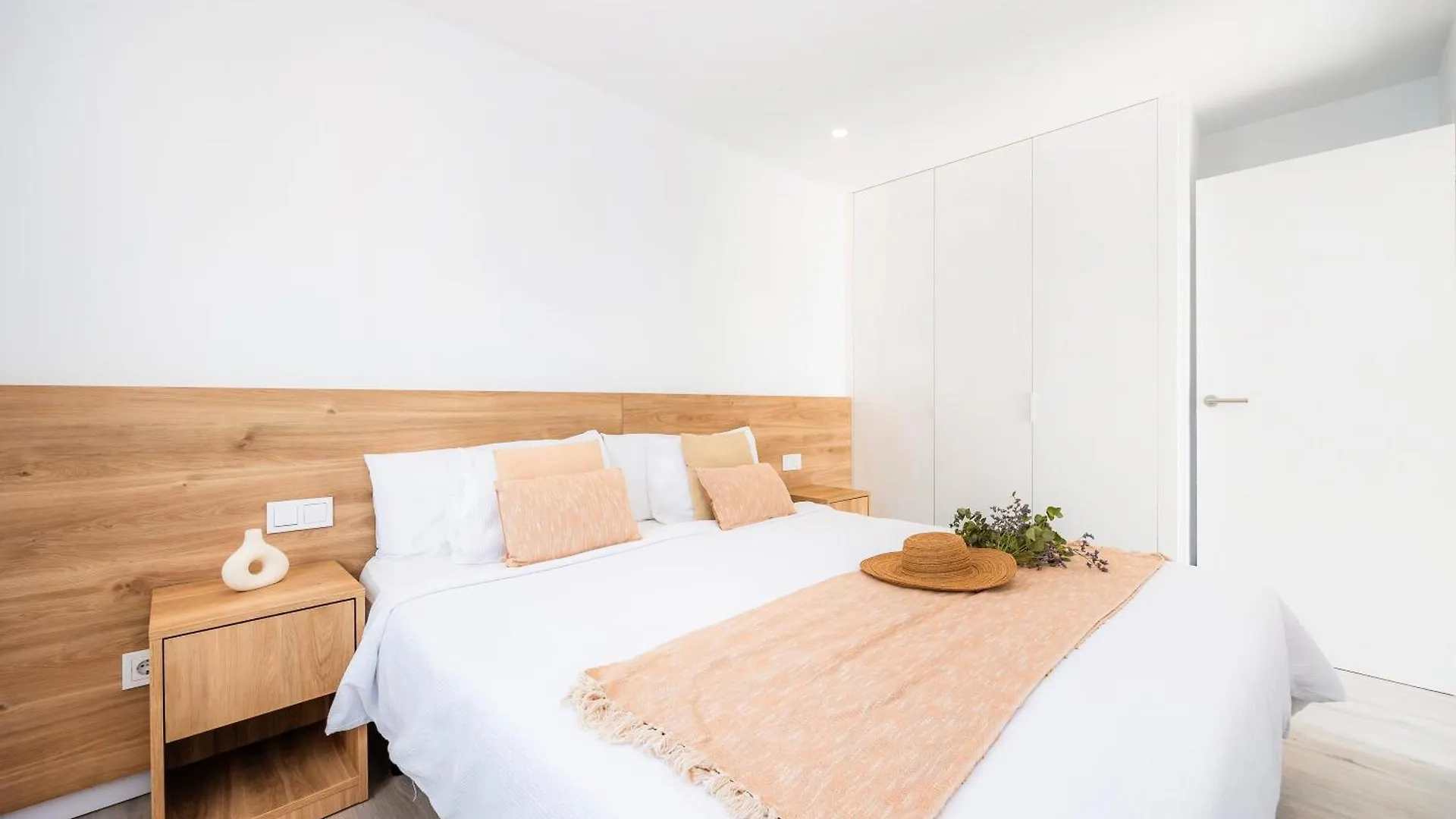 White Suites 3 Cala D´Or Spanien